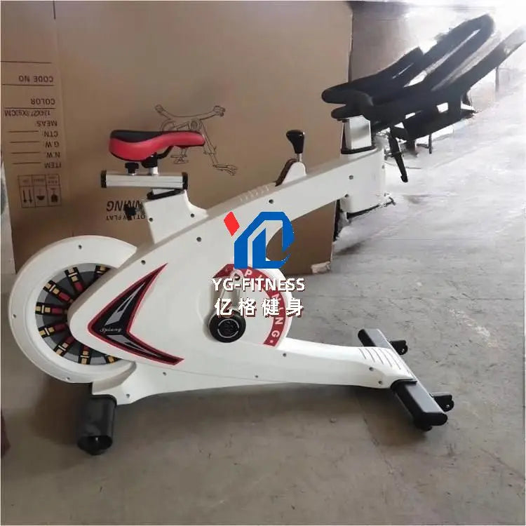 Magnetic spin bike with 18KG flywheel and LED display – front view