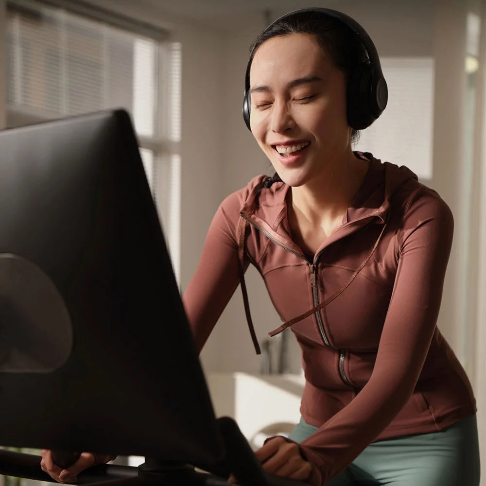 Indoor Home Gym Fitness Equipment Smart Exercise Stationary Cycling Spin Workout with Magnetic Brake System for Home Use